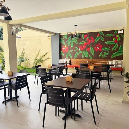 Hotel Rimani Σαν Σαλβαντόρ Εξωτερικό φωτογραφία