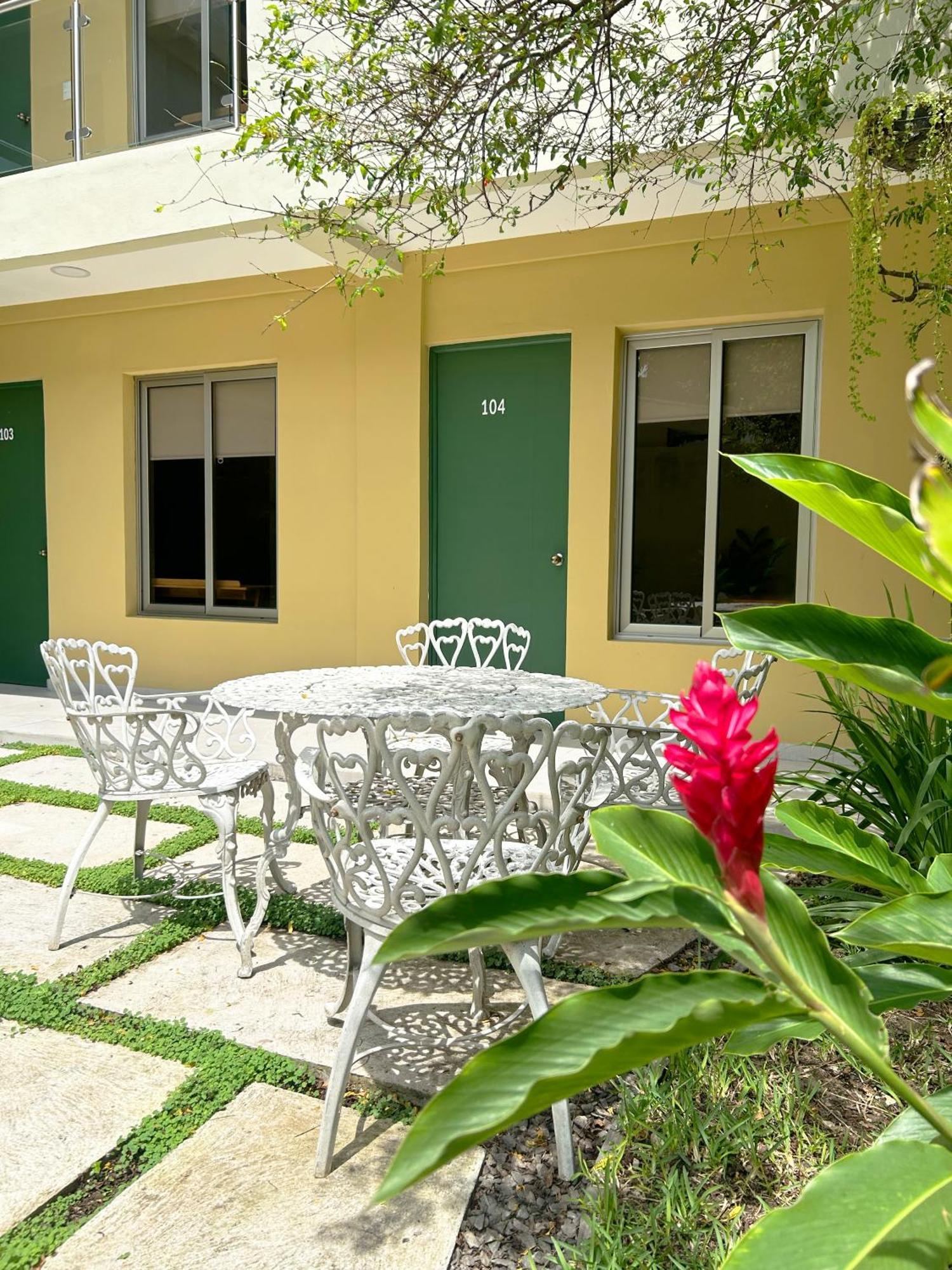 Hotel Rimani Σαν Σαλβαντόρ Εξωτερικό φωτογραφία